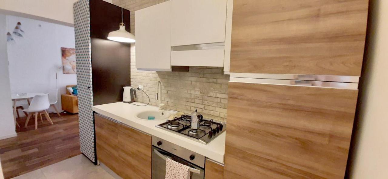 Ferienwohnung Cheerful Flat In Funky Rom Exterior foto