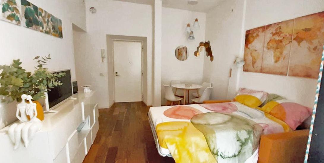 Ferienwohnung Cheerful Flat In Funky Rom Exterior foto